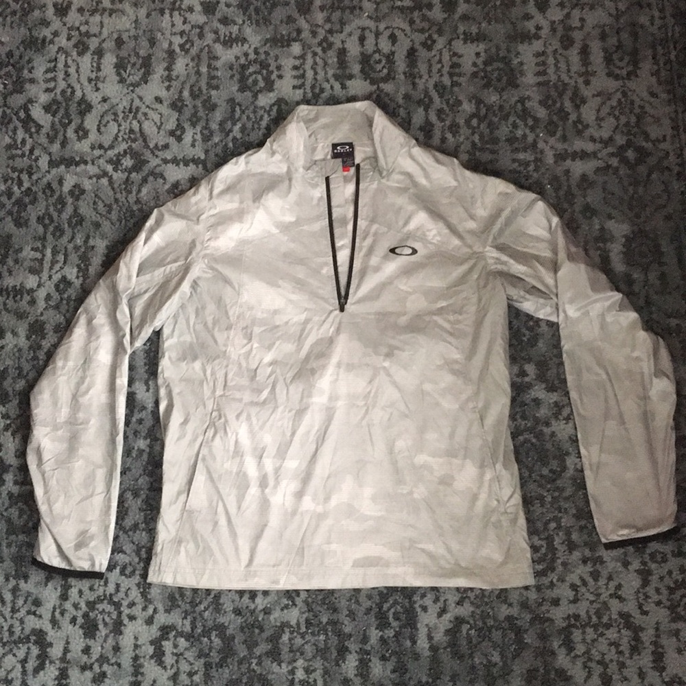 Oakley Windbreaker